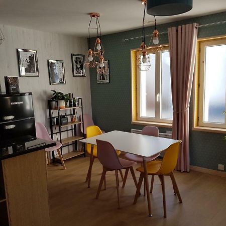 Apartamento 221B Chic et coloré !!! Châteauroux Exterior foto